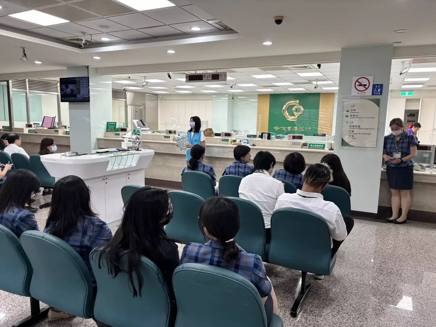 為環境盡心力 台水二區處前進銀行推廣節水、e化帳單 為環境盡心力 台水二區處前進銀行推廣節水、e化帳單
