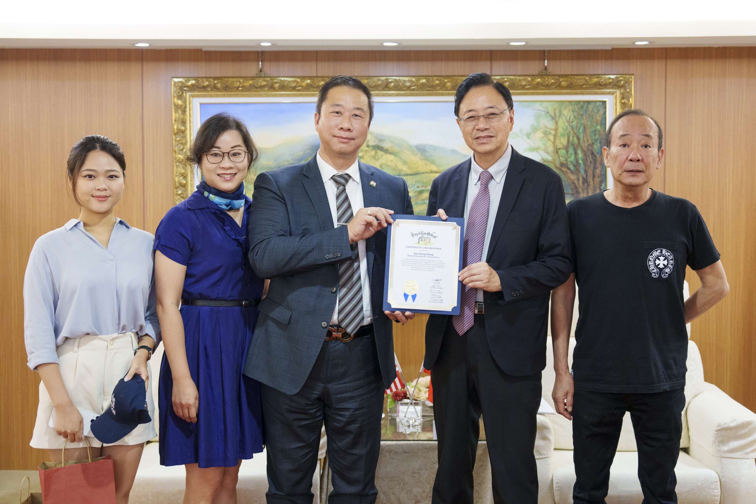 張善政會見美加州聖蓋博市長 交流智慧城市及社宅政策 8768 scaled