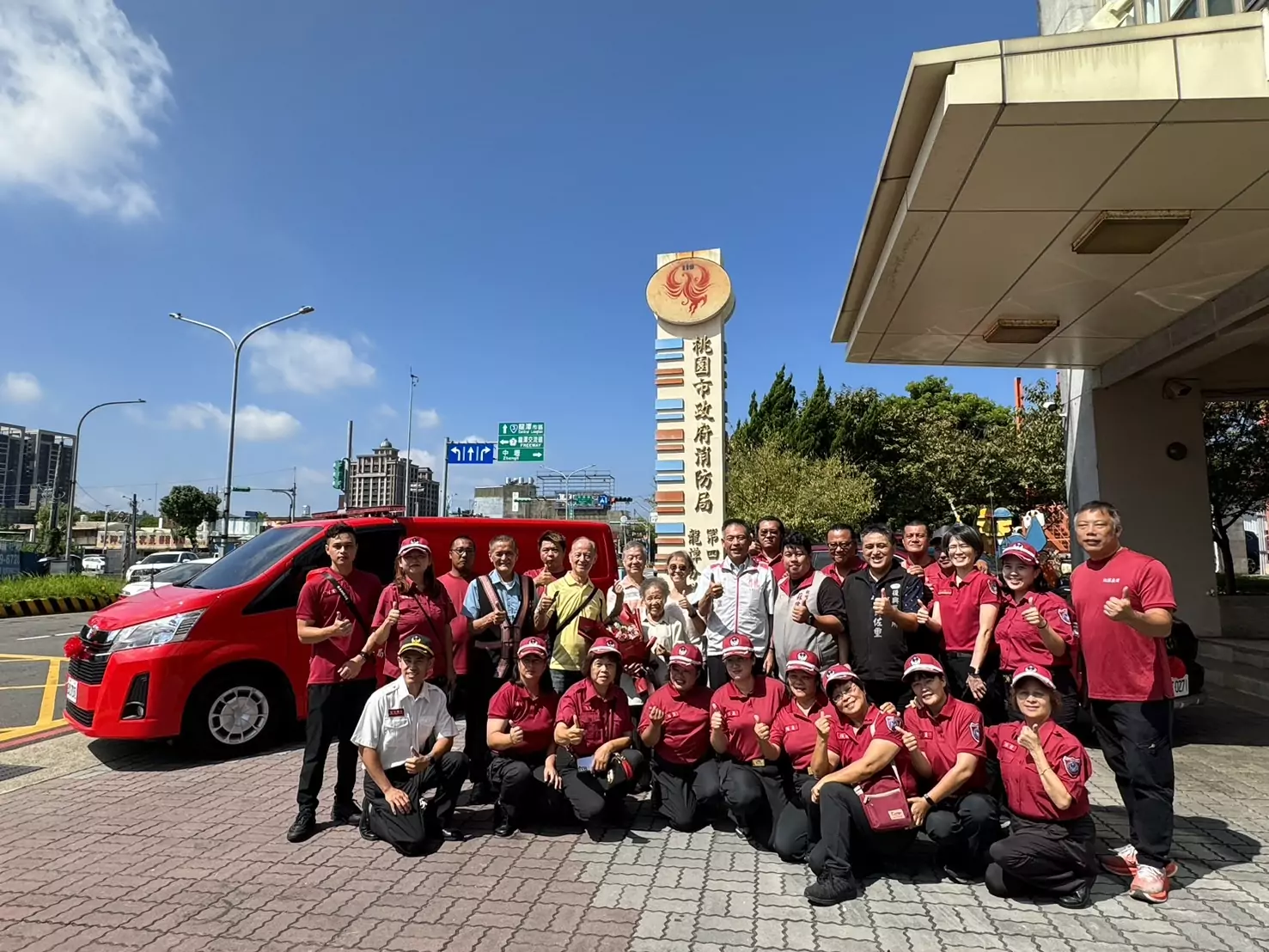 傳承父親遺志 桃園市民捐贈桃消復興、巴陵分隊災情勘查車 傳承父親遺志 桃園市民捐贈桃消復興、巴陵分隊災情勘查車