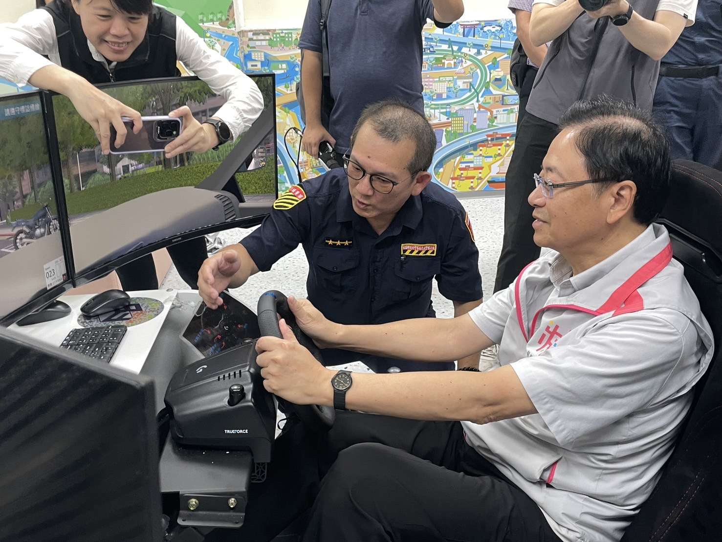 桃警推科技執法「OPEN HOUSE」 張善政盼達成零違規、零事故目標 S 35831853 0
