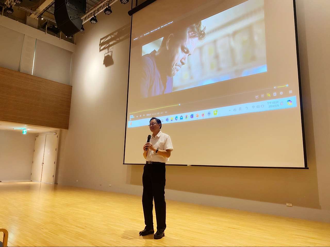 桃園教育局邀孫維新演講 大小朋友一起看電影學天文 S 39100419 0