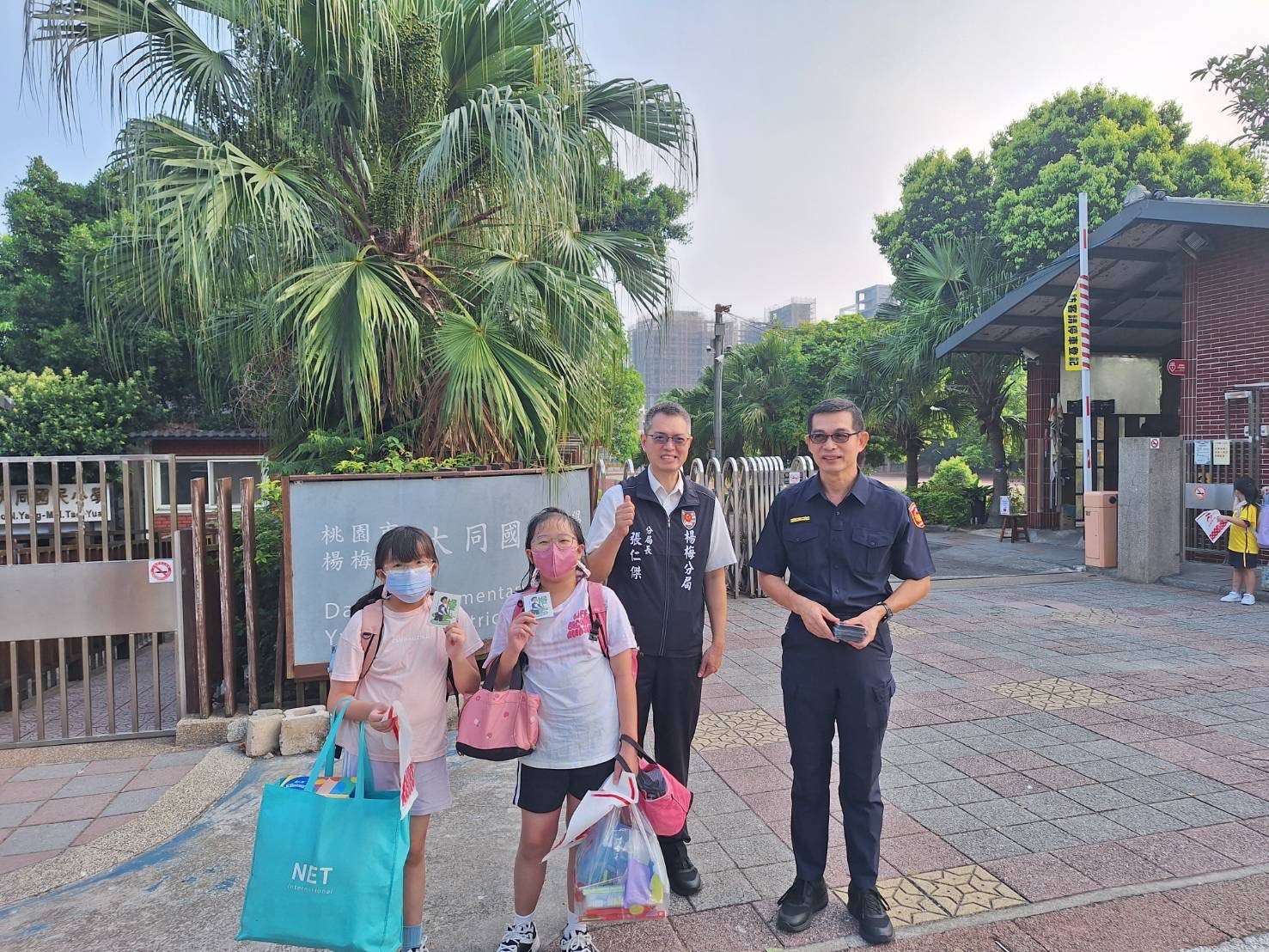 終於開學了!楊梅警加強校園周邊交通疏導 S 67215415 0