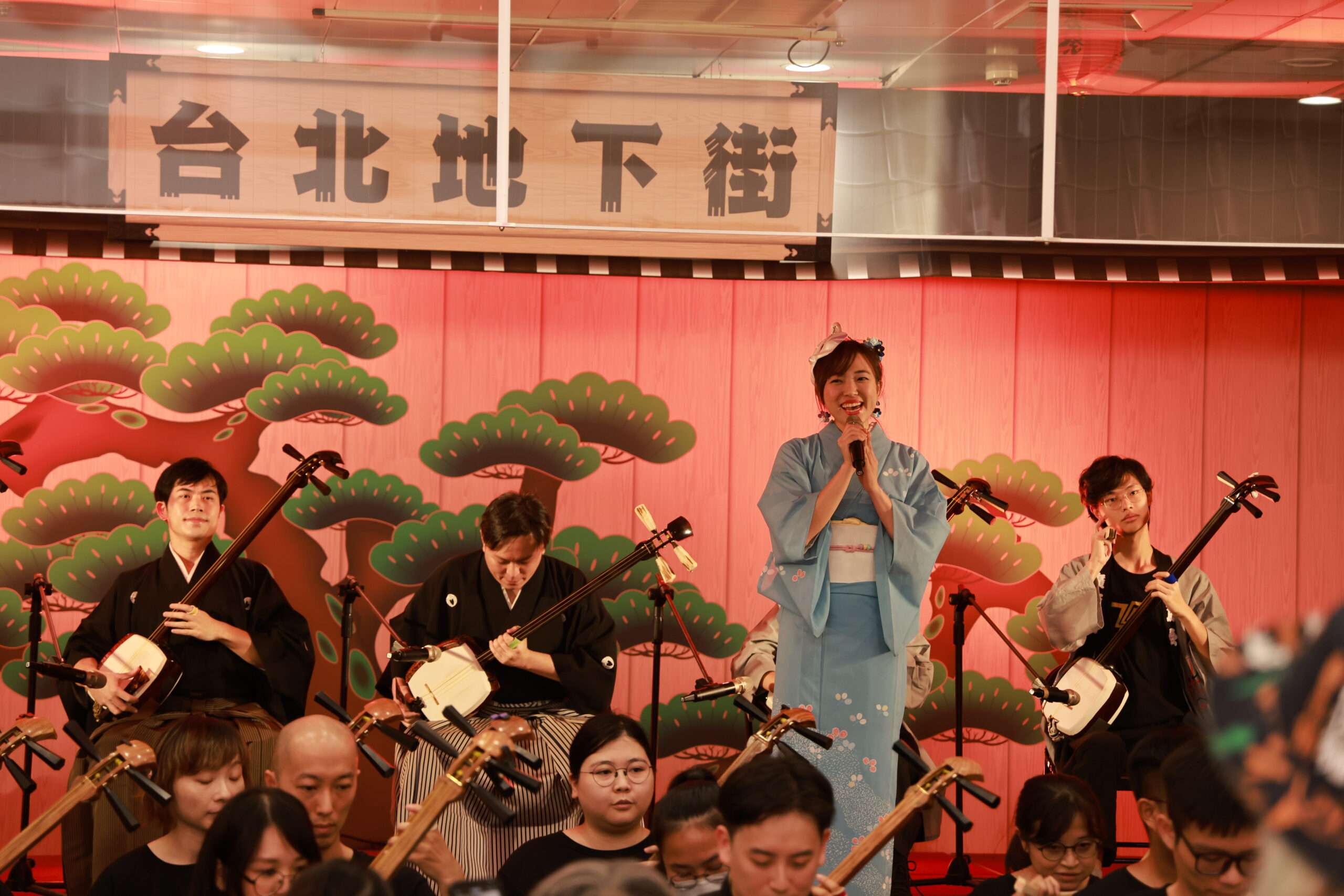 圖3津輕三味線台灣廣原會今年帶來充滿夏日氛圍的祭典選曲，超過30人的合奏與歌姬現場 scaled