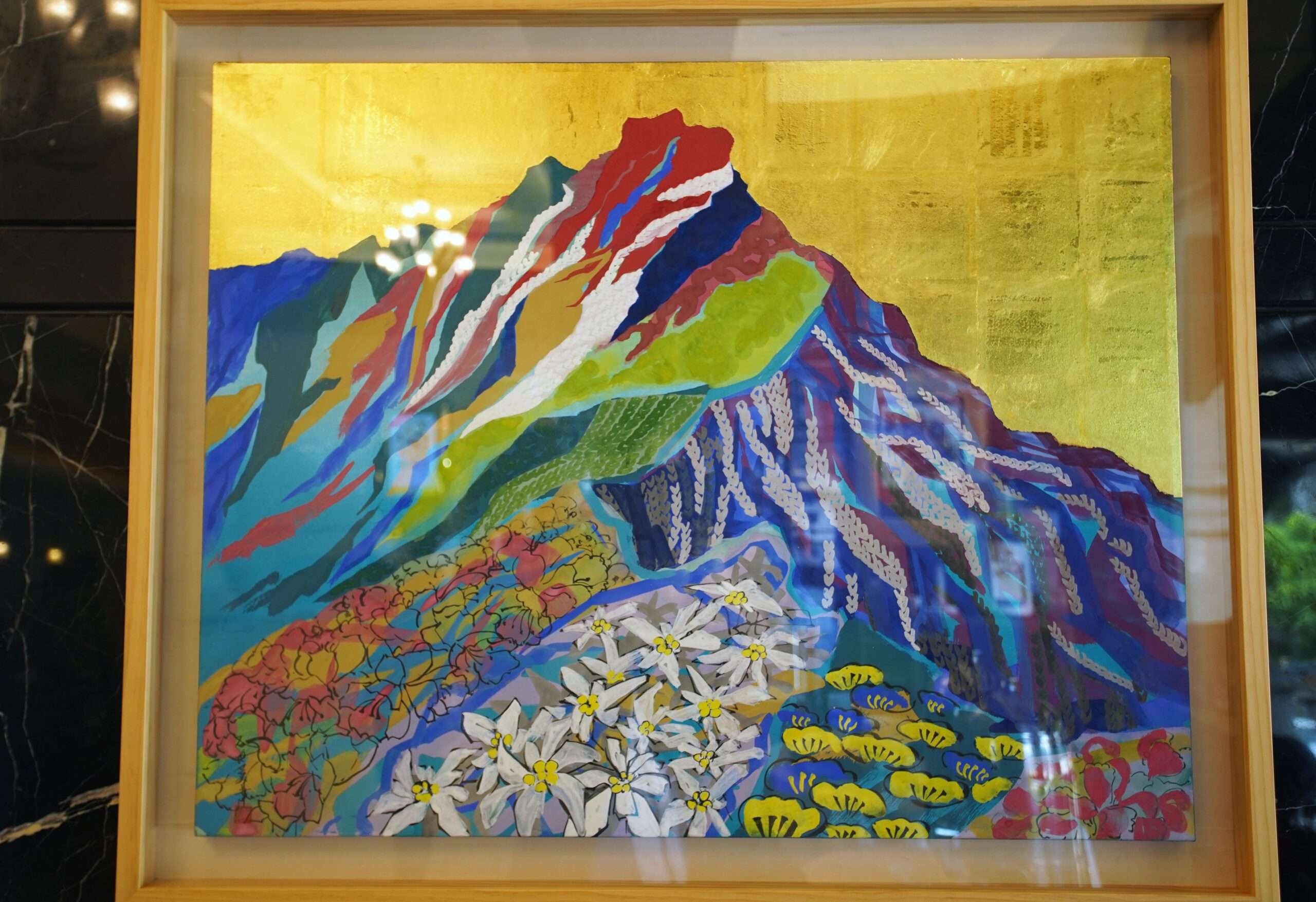 自喻是青斑蝶飛到台灣 石垣美幸桃園福容飯店展出畫作 玉山 scaled