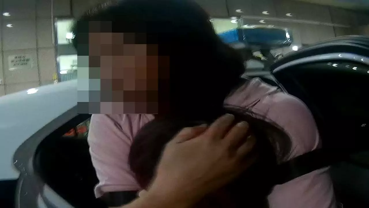 3歲女童跌倒頭部出血 警方急救援3分鐘內火速送醫 3歲女童跌倒頭部出血 警方急救援3分鐘內火速送醫