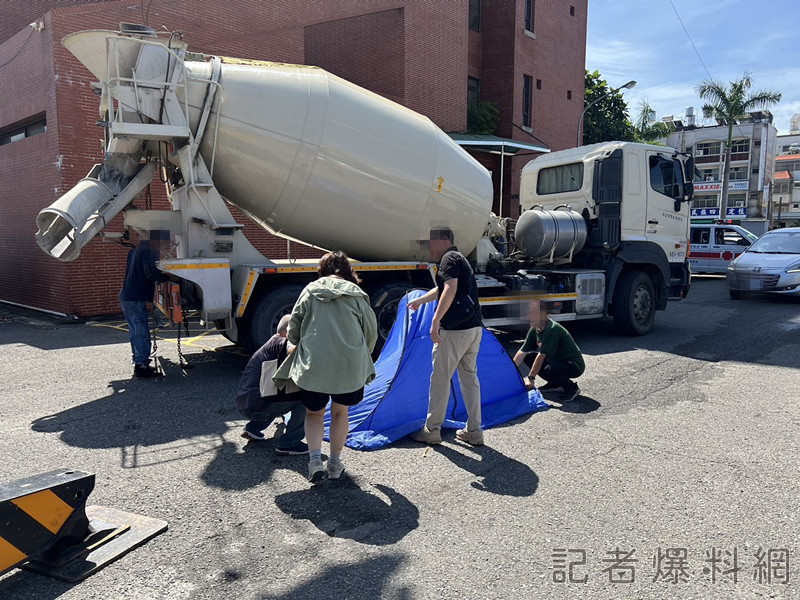 代辦員拆卸車牌 遭預拌混凝土車輾斃