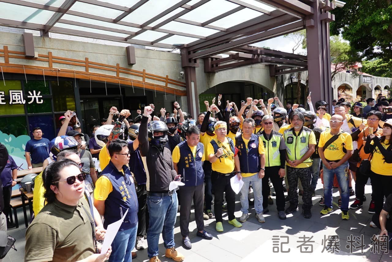 大型重機騎士齊聚7國道服務區爭取路權 籲政府兌現立法承諾