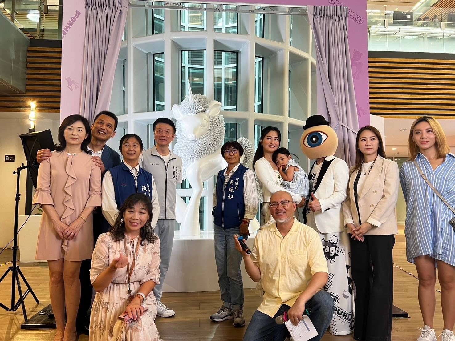 勇氣媽咪趙小僑策展《Forward - 1000針的勇氣》探索求子過程中的堅持與愛 54