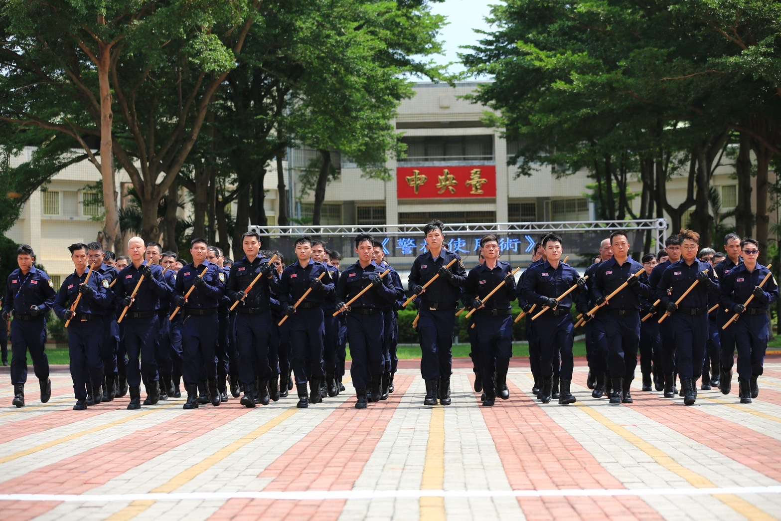 矯正署舉辦科技鎮暴演練 40獄政人員扮暴徒遭壓制 9A6DC32DB1A5B72F37CD75F5729757E205950F40 1