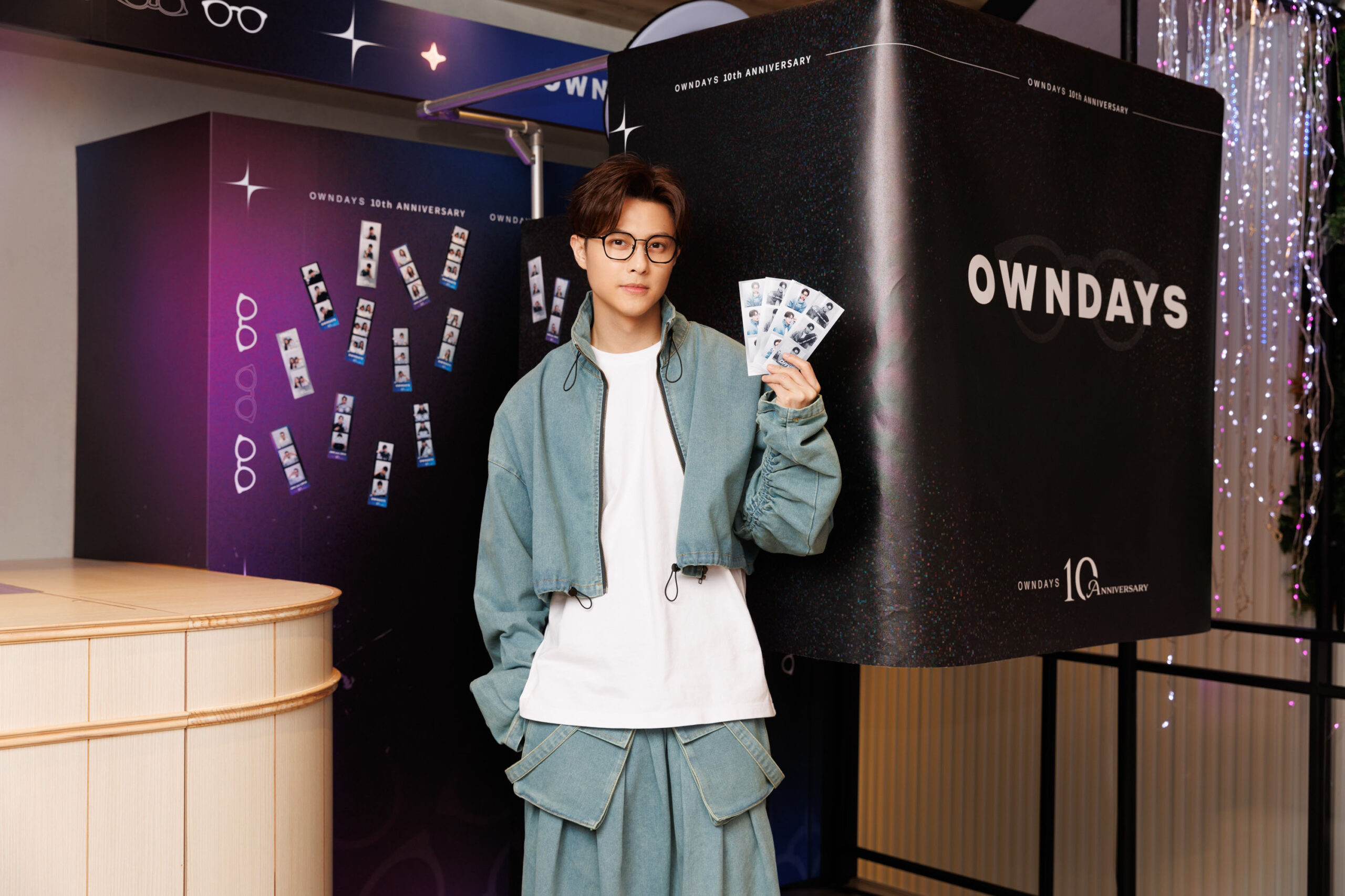OWNDAYS十週年慶盛大登場 日本製紀念眼鏡亮相 王子邱勝翊親授眼鏡穿搭秘訣 OWNDAYS十週年慶門市活動 於活動期間至忠孝敦化店購買眼鏡或太陽眼鏡 即可免費體驗拍貼 scaled
