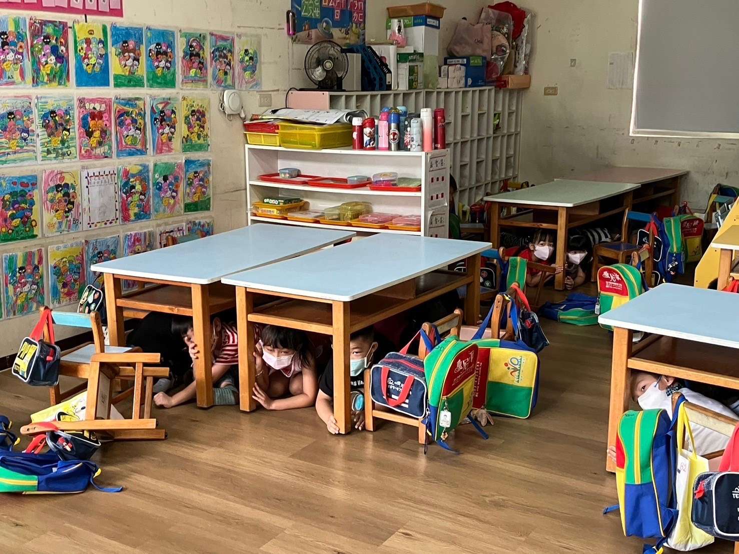 國家防災日前夕 桃消富岡分隊教導幼童防震知識 S 109453922 0