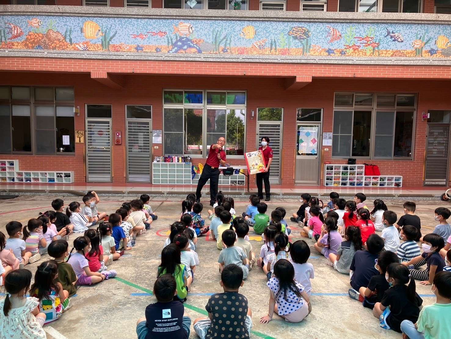 國家防災日前夕 桃消富岡分隊教導幼童防震知識 S 109453925 0