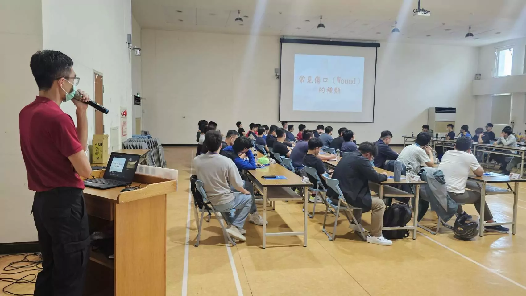 龍潭消防分隊傳授CPR技能 與警聯手保護民眾生命安全 龍潭消防分隊傳授CPR技能 與警聯手保護民眾生命安全