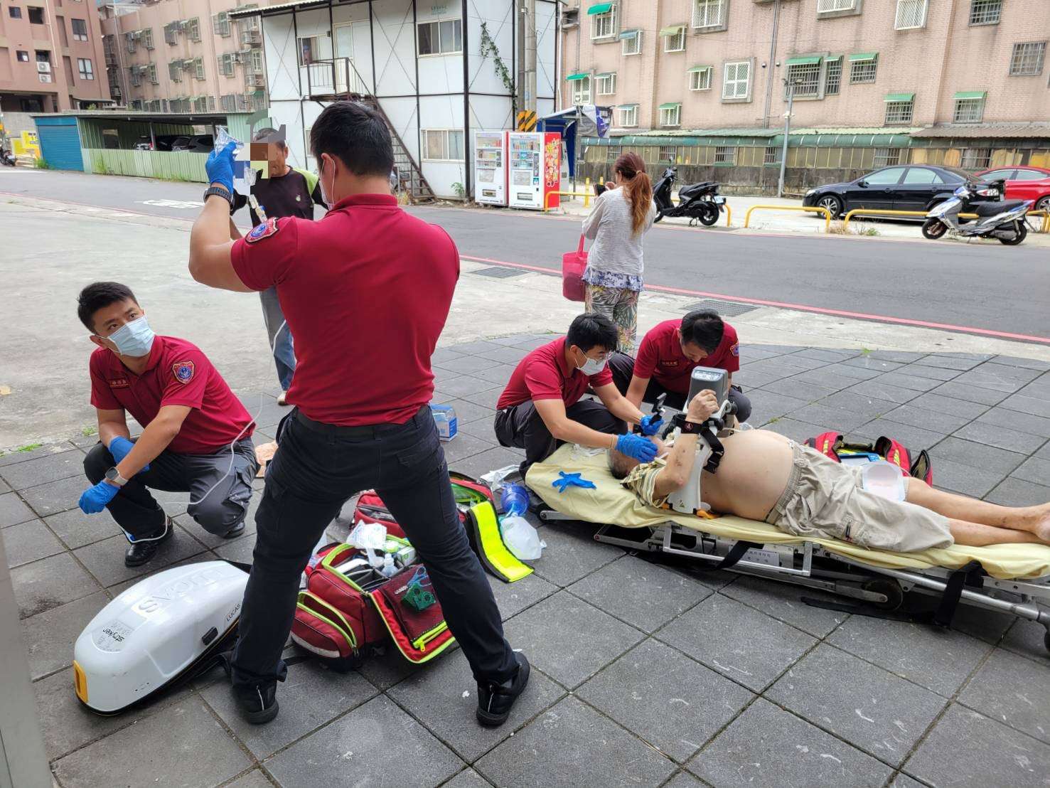 緊急!男口吐白沫後失去呼吸心跳 桃消大有分隊即刻救援 S 131612678