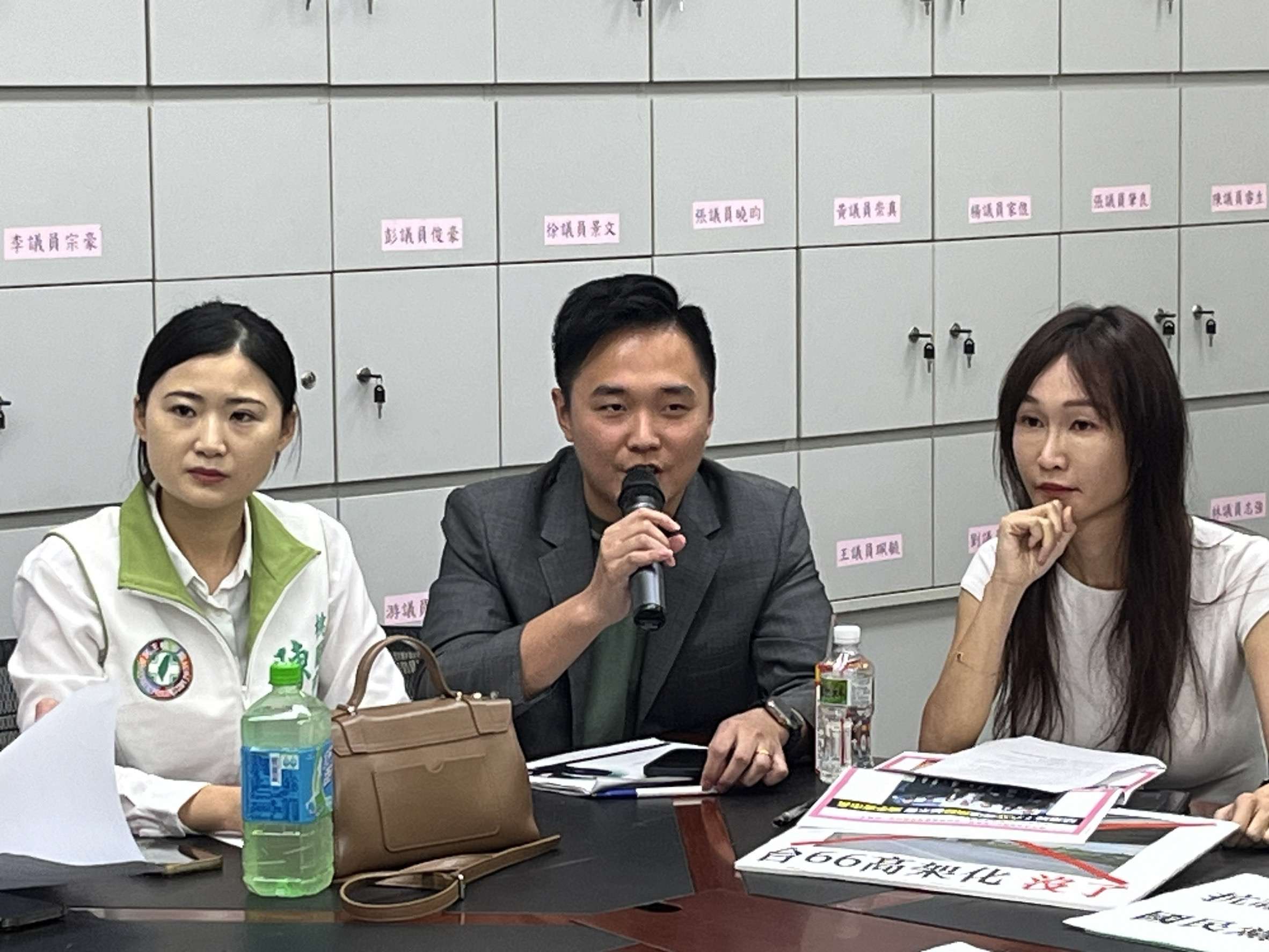 中央總預算遭退回 桃議民進黨團籲藍營立委別罔顧地方發展 S 18227241