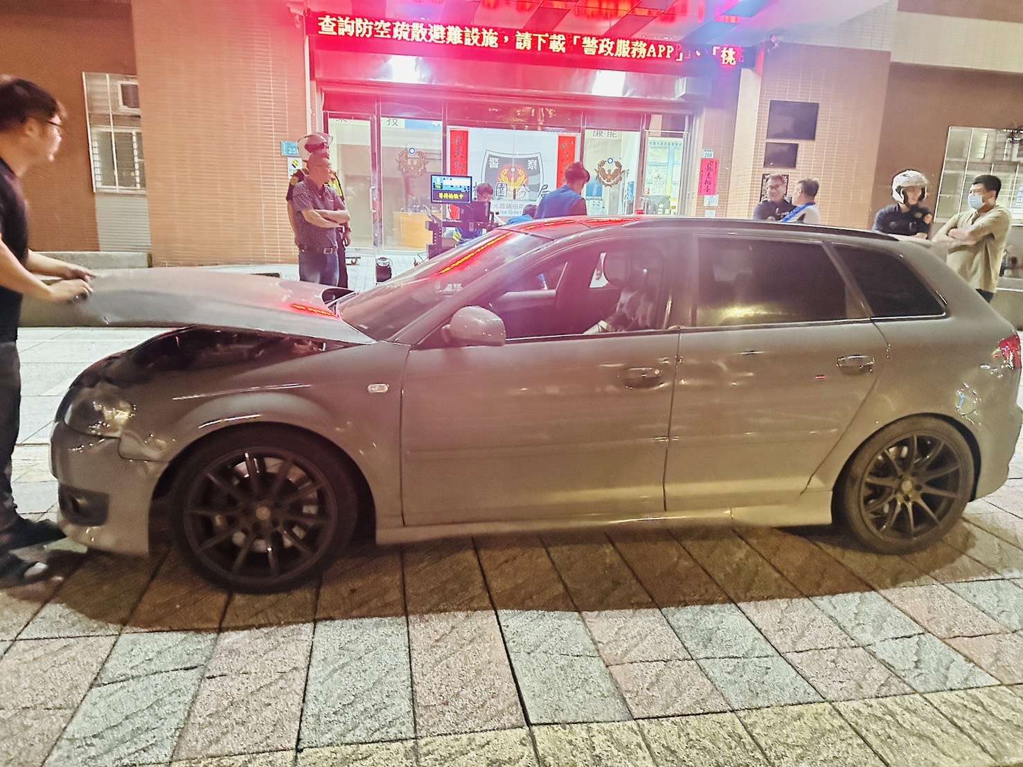 桃警交通安全月重拳出擊 價值百萬名車因噪音超標遭罰 S 24862768
