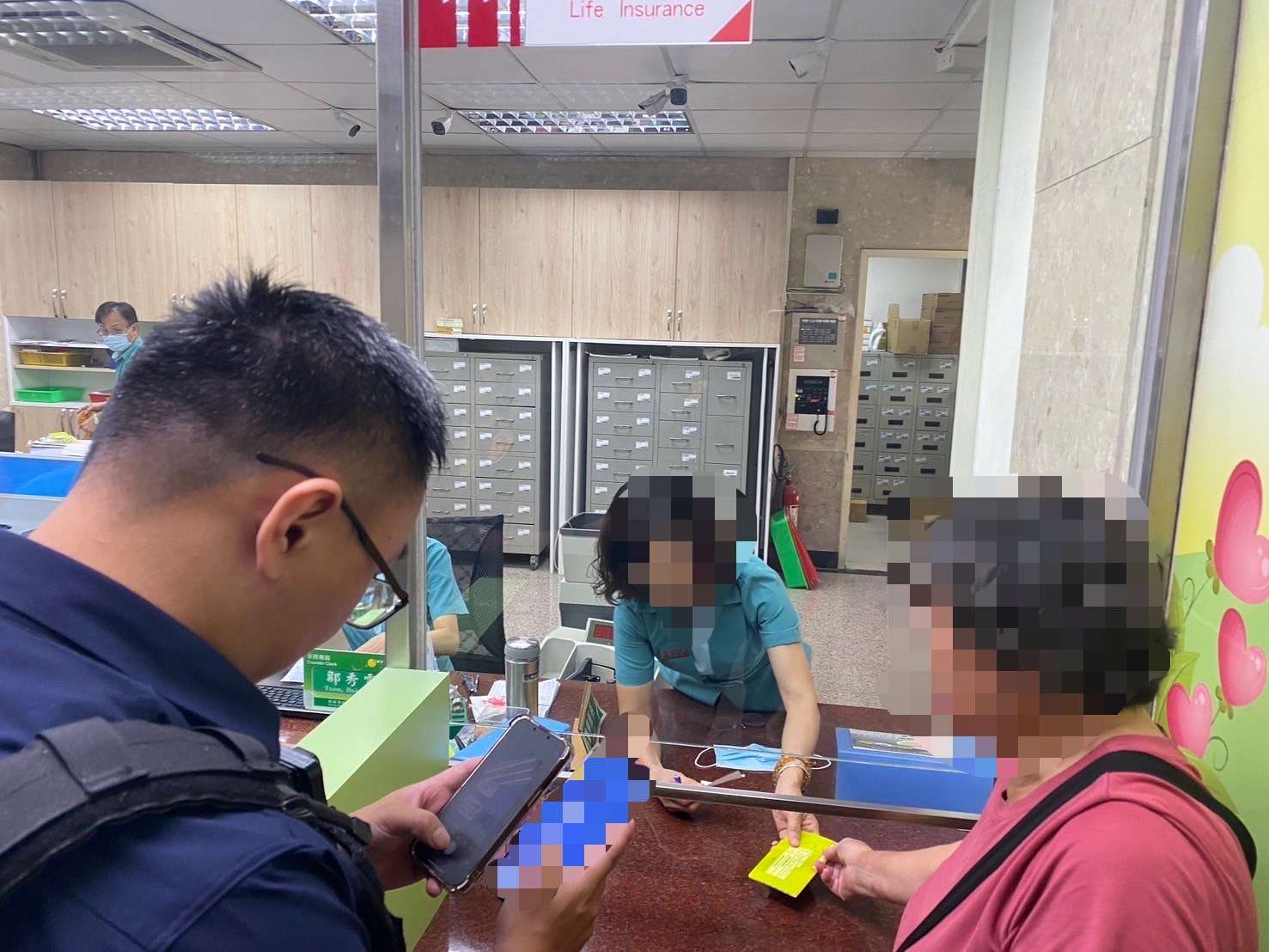 「假女兒」喊媽騙老婦36萬 楊梅警銀合作守住她荷包 S 67559659