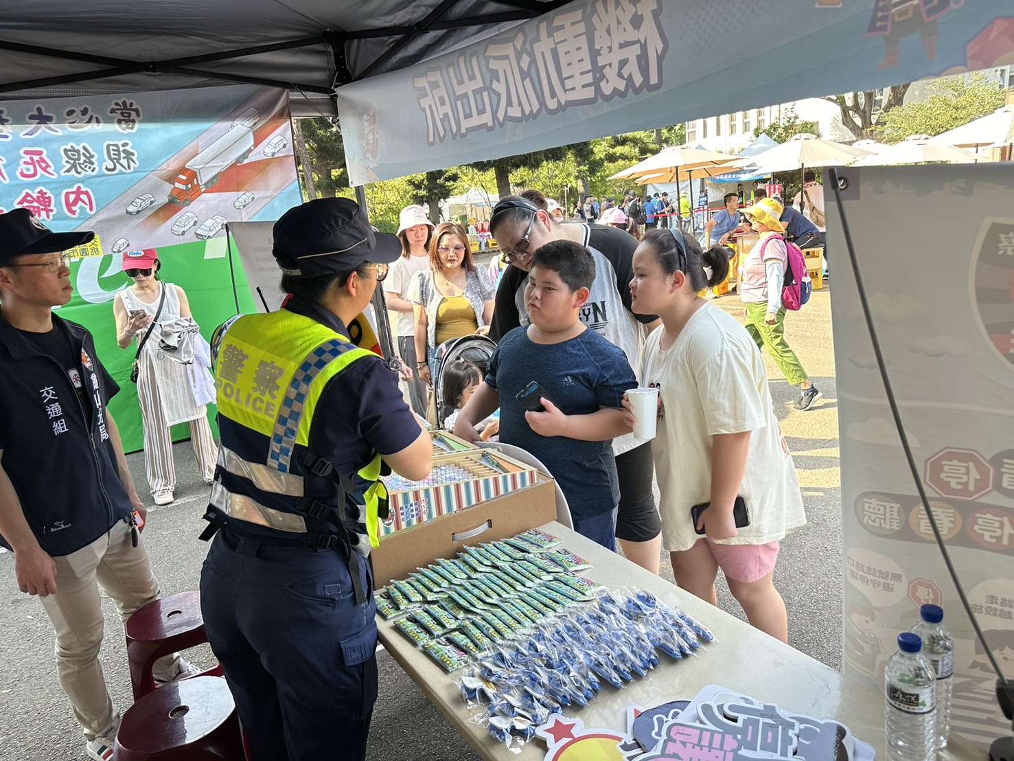 龜山警結合啤酒節活動辦理交安宣導 強調防酒駕意識 S 7749775 0