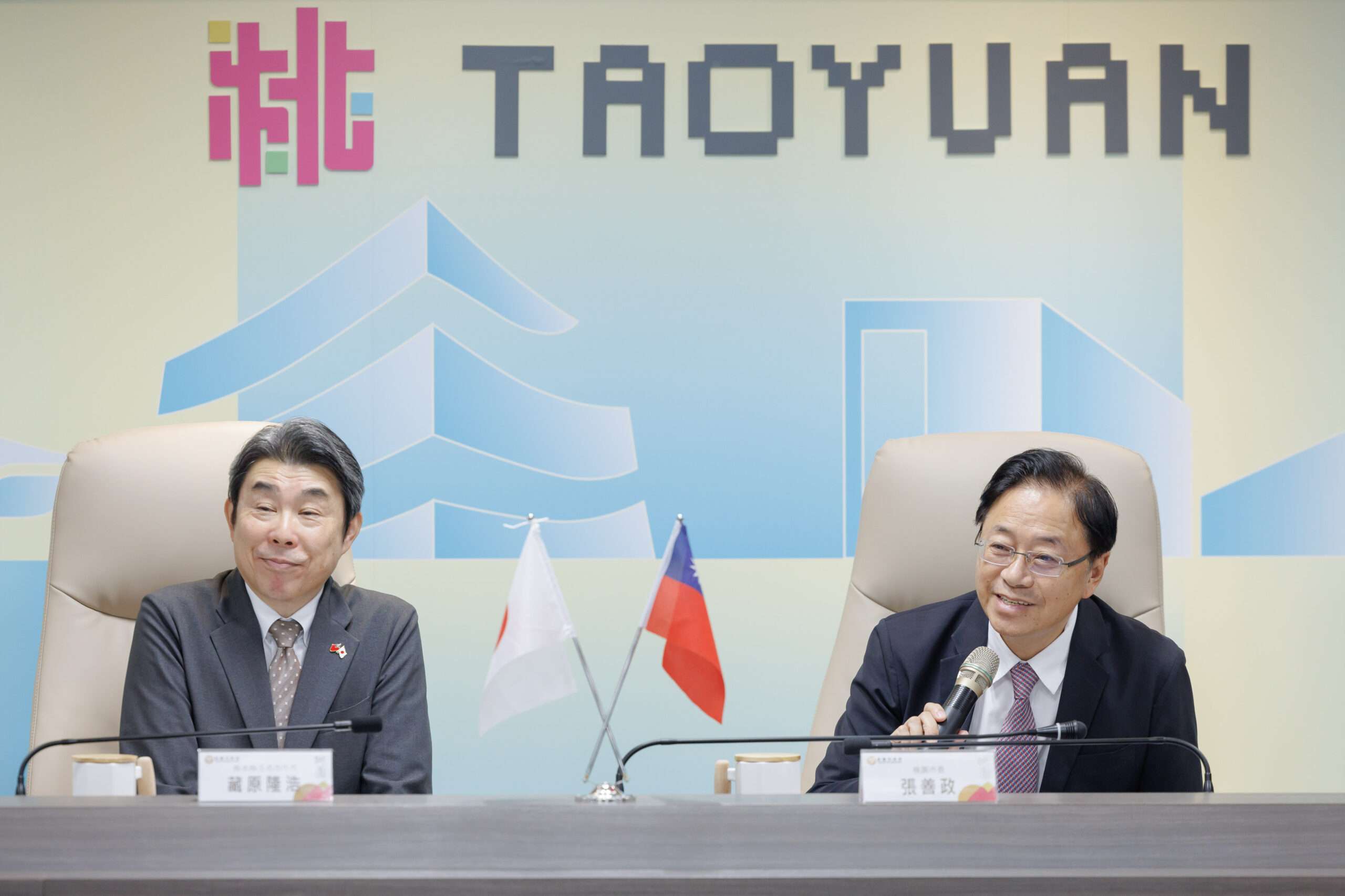 桃園市長張善政今30日與日本熊本縣玉名市藏原隆浩市長等一行貴賓會面，就經貿及體育 scaled