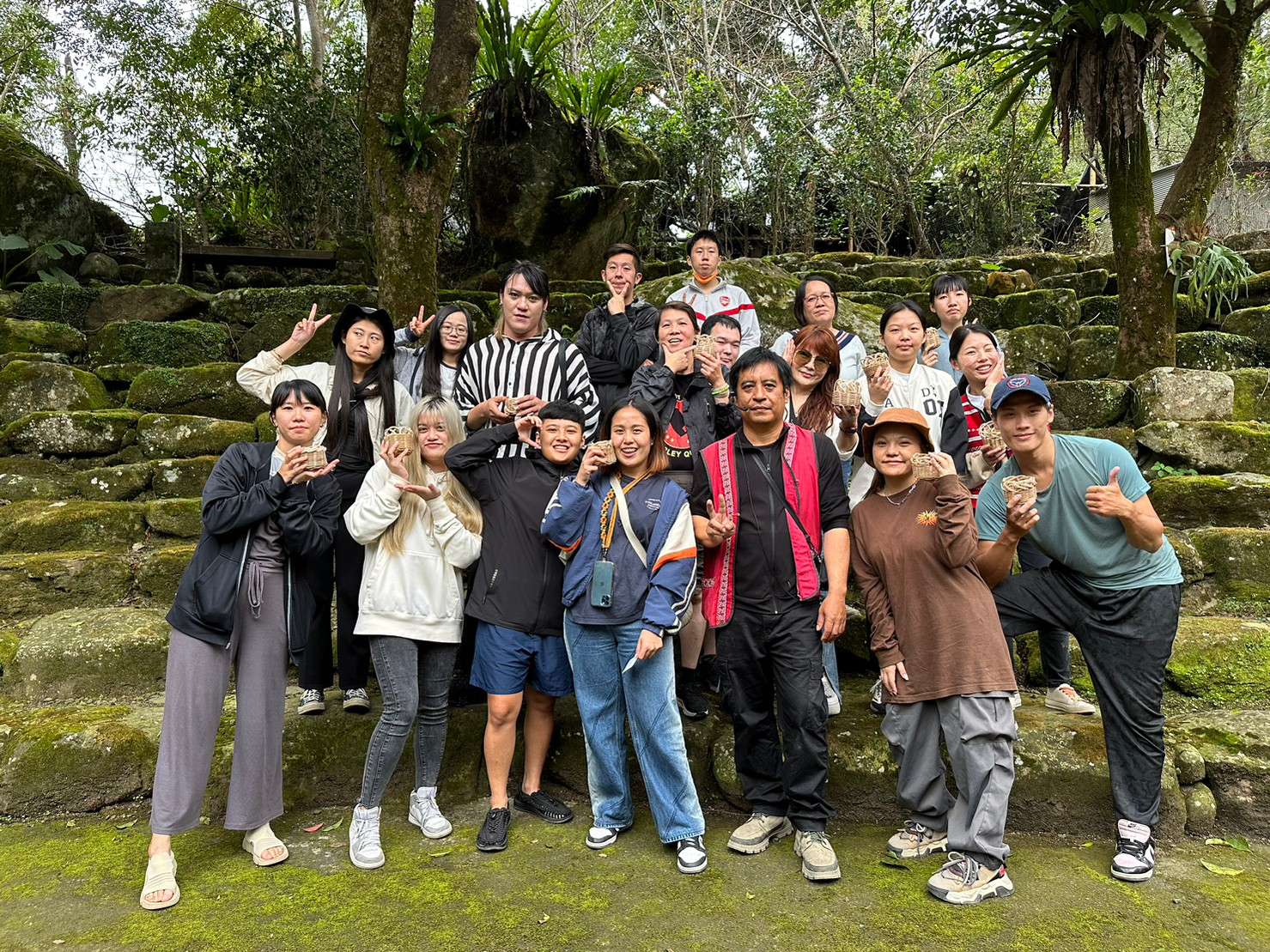 開南大學培育優秀原民人才 獲「超額進用原住民族機關獎勵」肯定 102 231024 9