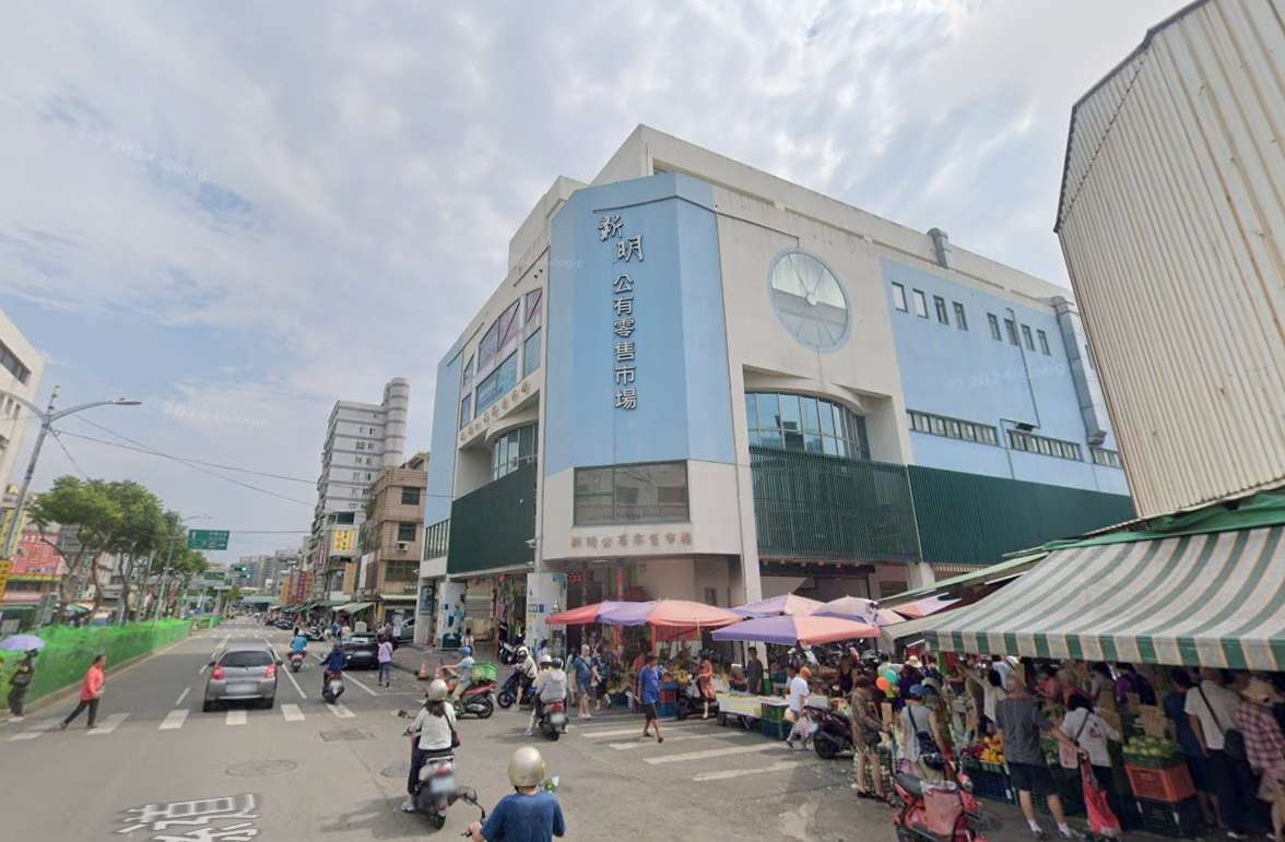 中壢新明市場面臨海砂屋危機 黃敬平盼市府確保攤商權益 1728009271823