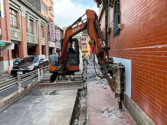 桃市成功路廊空間改善計畫翻轉舊城面貌 提升行人步行體驗 20241023163901921