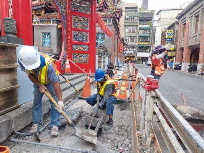 桃市成功路廊空間改善計畫翻轉舊城面貌 提升行人步行體驗 20241023163902711