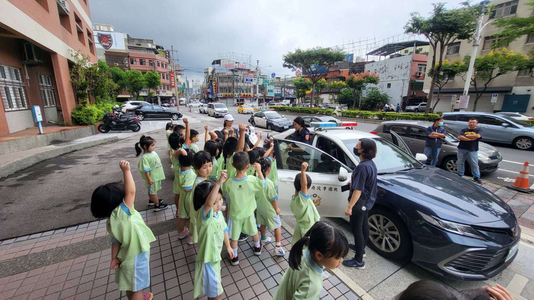 風禾日光幼兒園參訪桃園分局 互動中學習交安與防護知識 291195 0