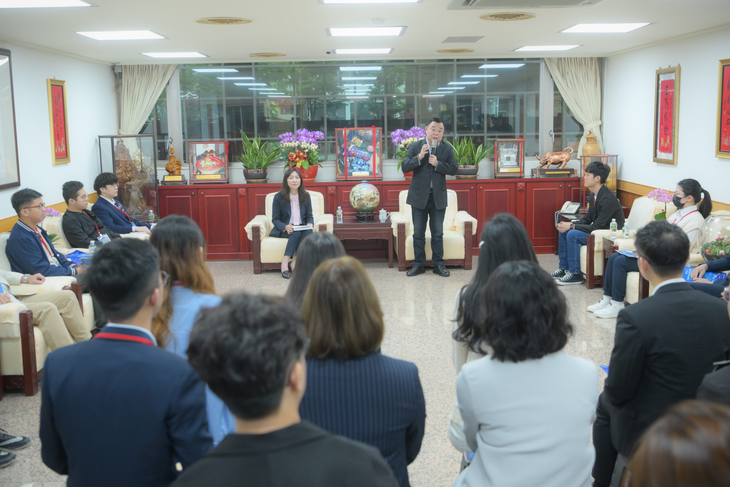 桃市青年諮詢委員走進市議會 提升理解公共事務運作 8965 scaled