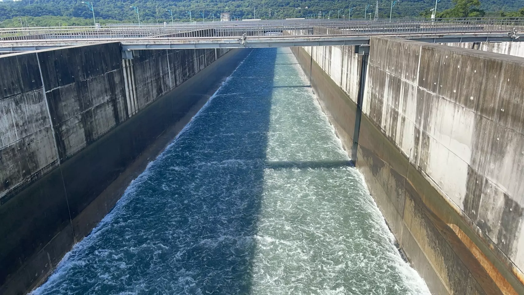 共伴效應帶來豪雨 石門水庫阿姆坪防淤隧道沖淤15萬立方公尺土砂 共伴效應帶來豪雨 石門水庫阿姆坪防淤隧道沖淤15萬立方公尺土砂