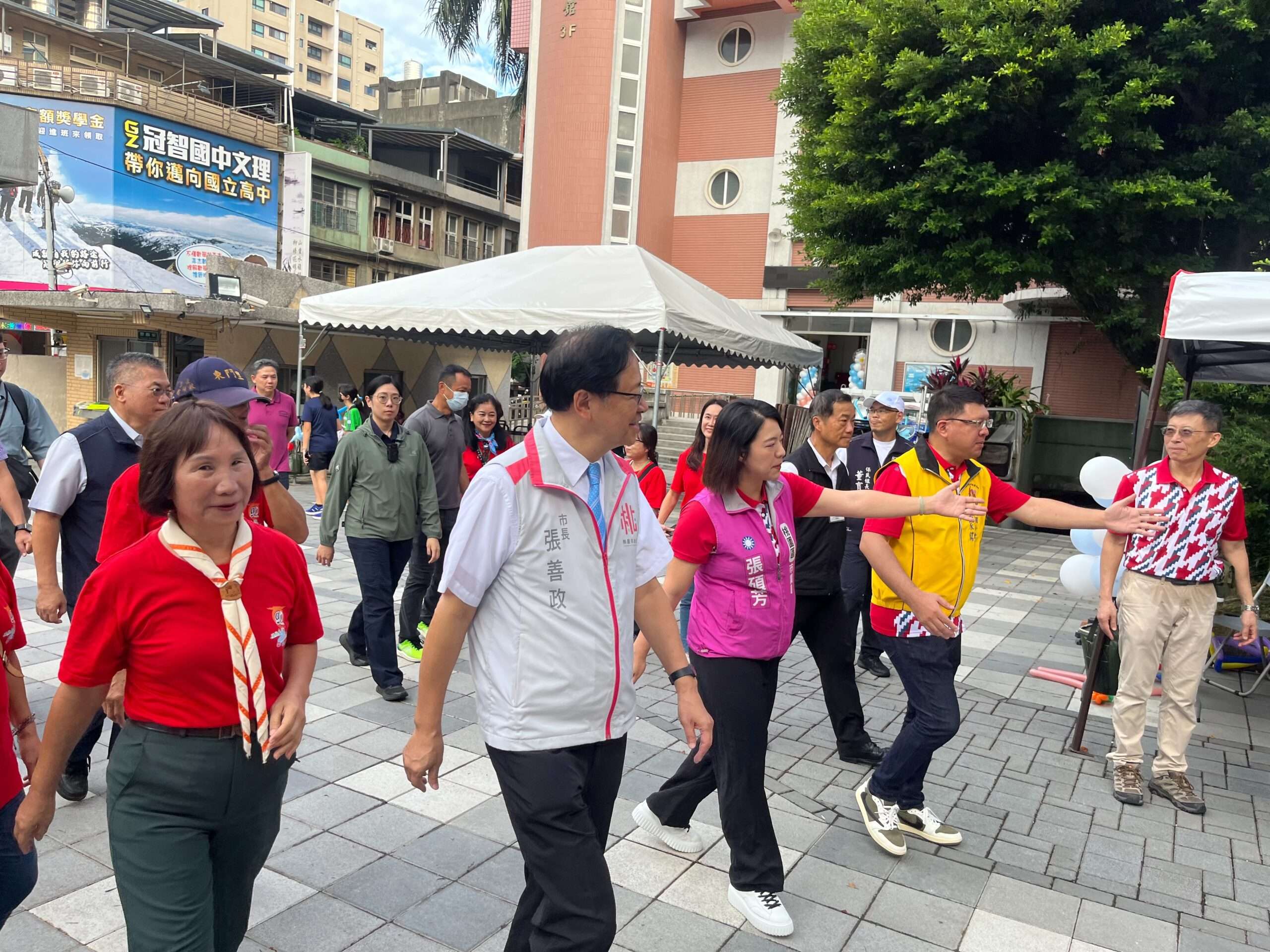 桃園東門國小90歲生日 張善政勉勵學子 S 80642141 scaled