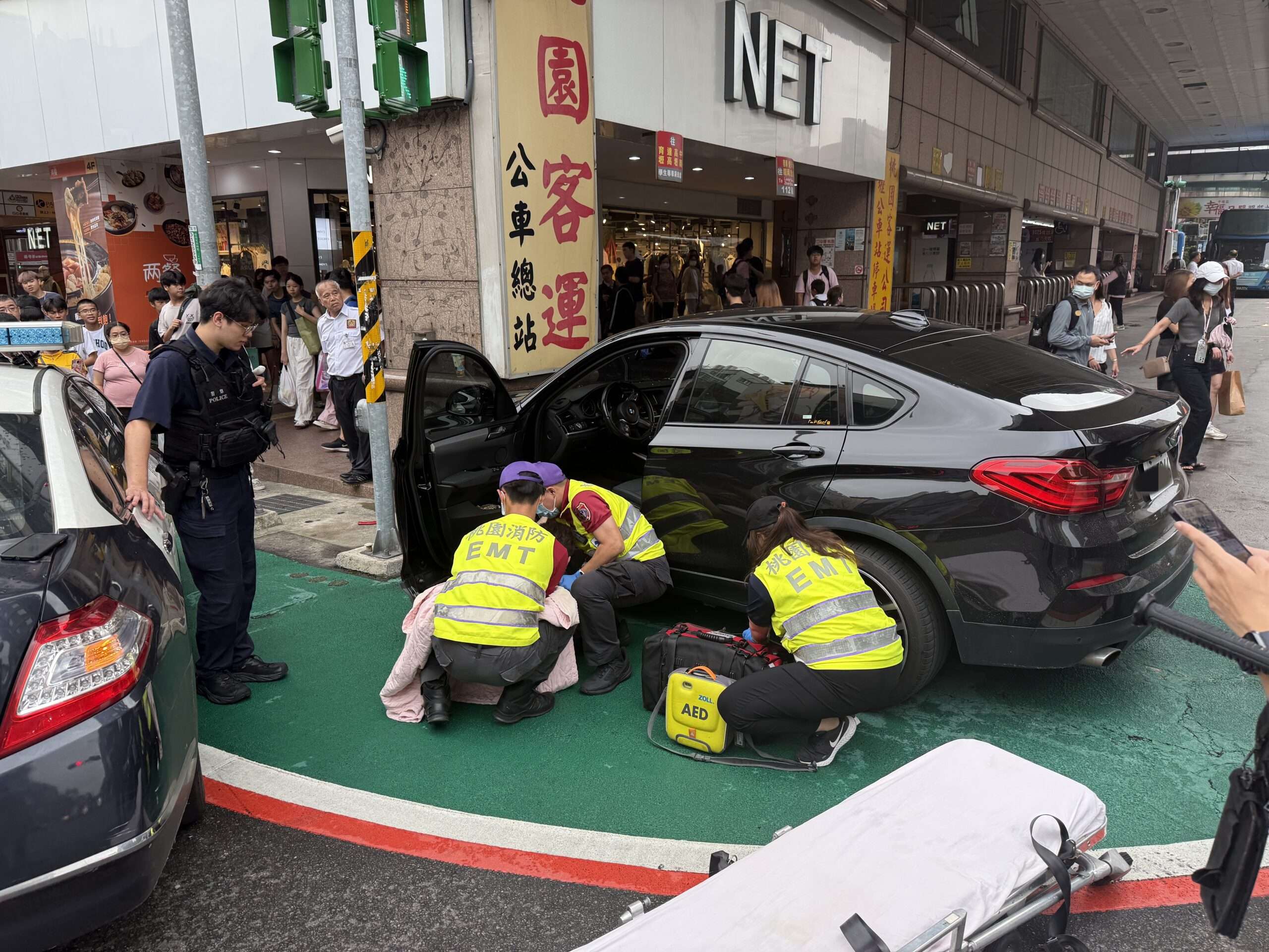51歲駕駛疑癲癇發作 開車自撞柱子 S 98033725 0 副本 0 scaled