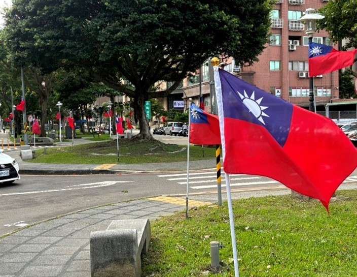 蘆竹區千面國旗點亮城市角落 國慶日氛圍濃厚 圖片1