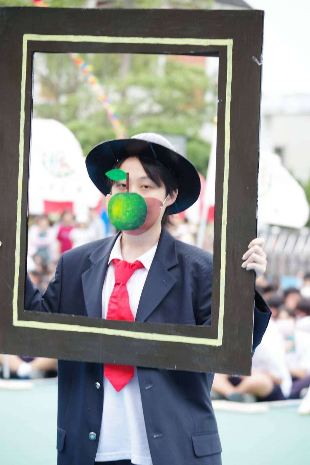 南崁高中校慶熱鬧登場 美術班學生創意進場表演好吸睛 110467 0
