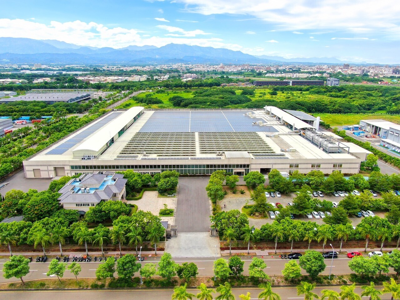 跟著台積電、美光腳步!矽品37億買雲林廠房 創今年第三高交易紀錄