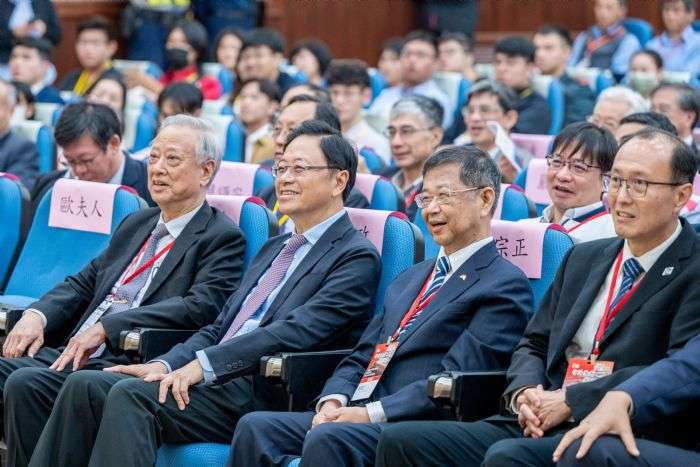 張善政出席土木水利工程論壇 強調公共工程須以長遠眼光規劃 20241115162449388