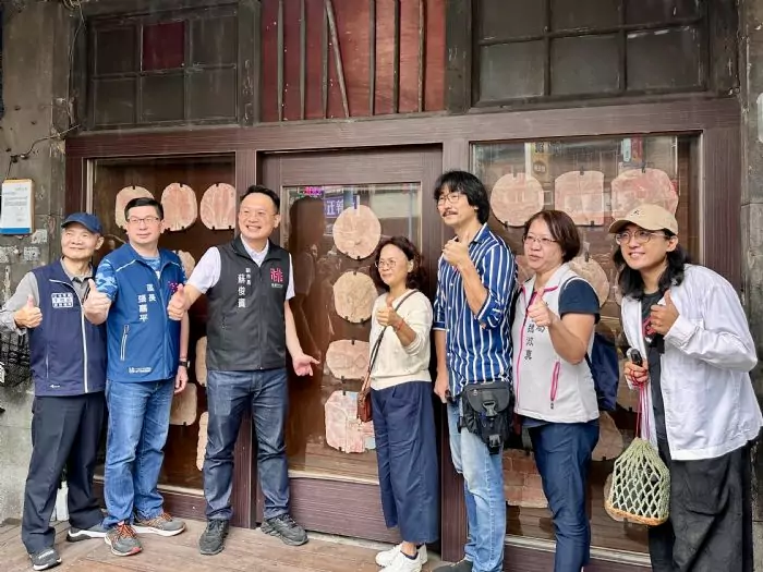 龜山曹家洋樓迎全新面貌 蘇俊賓:激發居民對家鄉的認同 龜山曹家洋樓迎全新面貌 蘇俊賓:激發居民對家鄉的認同