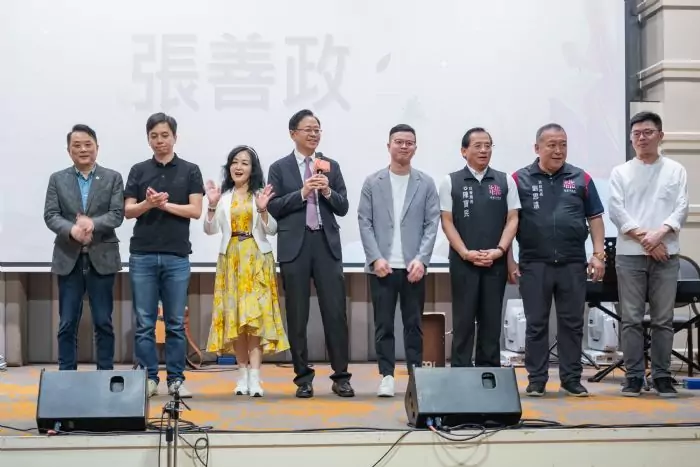 愛無限公益餐會中壢登場 張善政肯定視障舞者精彩演出 20241117223926426