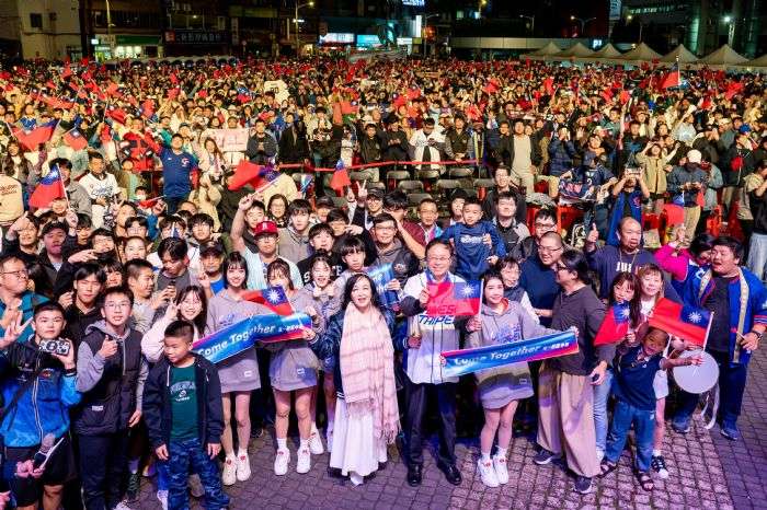台灣中斷日本27連勝奪12強冠軍 張善政預告舉辦英雄見面會 20241124222548026