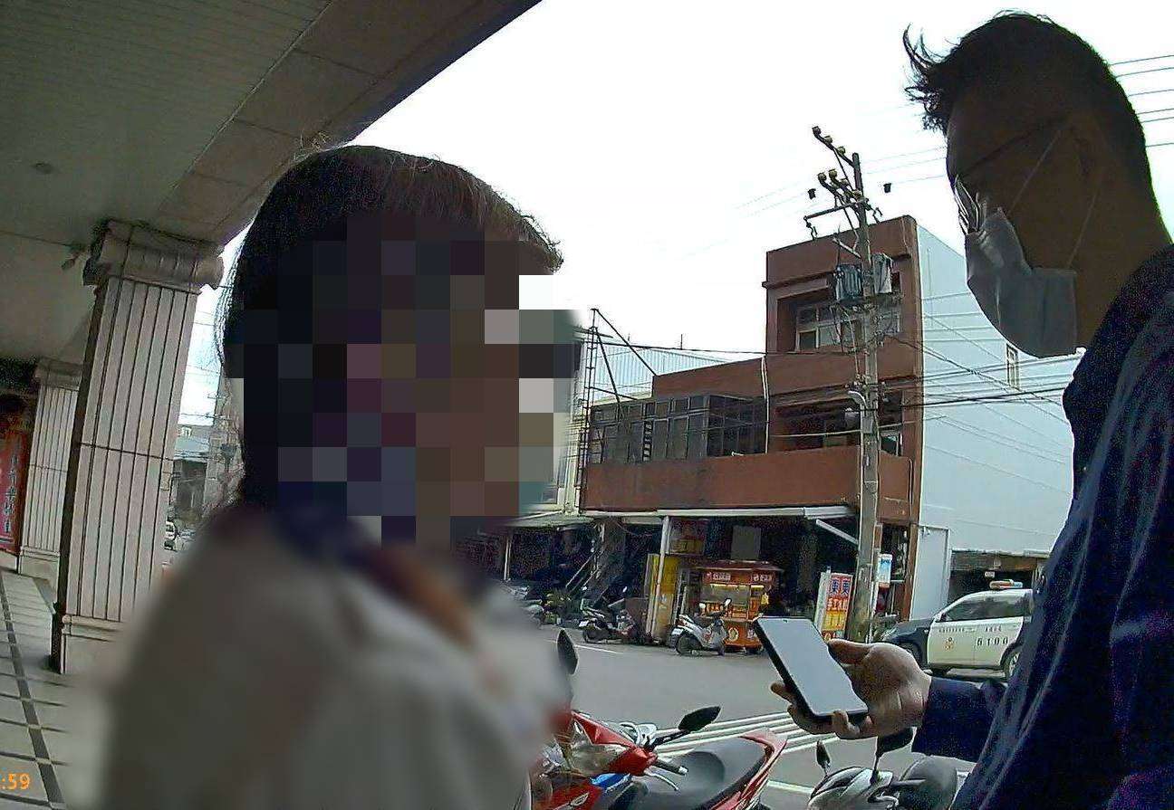 婦匯35萬助聯合國軍醫退伍 大園警:是詐騙 307212 0