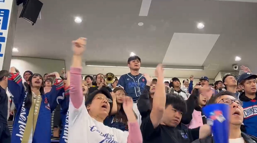 國旗、〈台灣尚勇〉出現了 東京巨蛋變中華隊主場