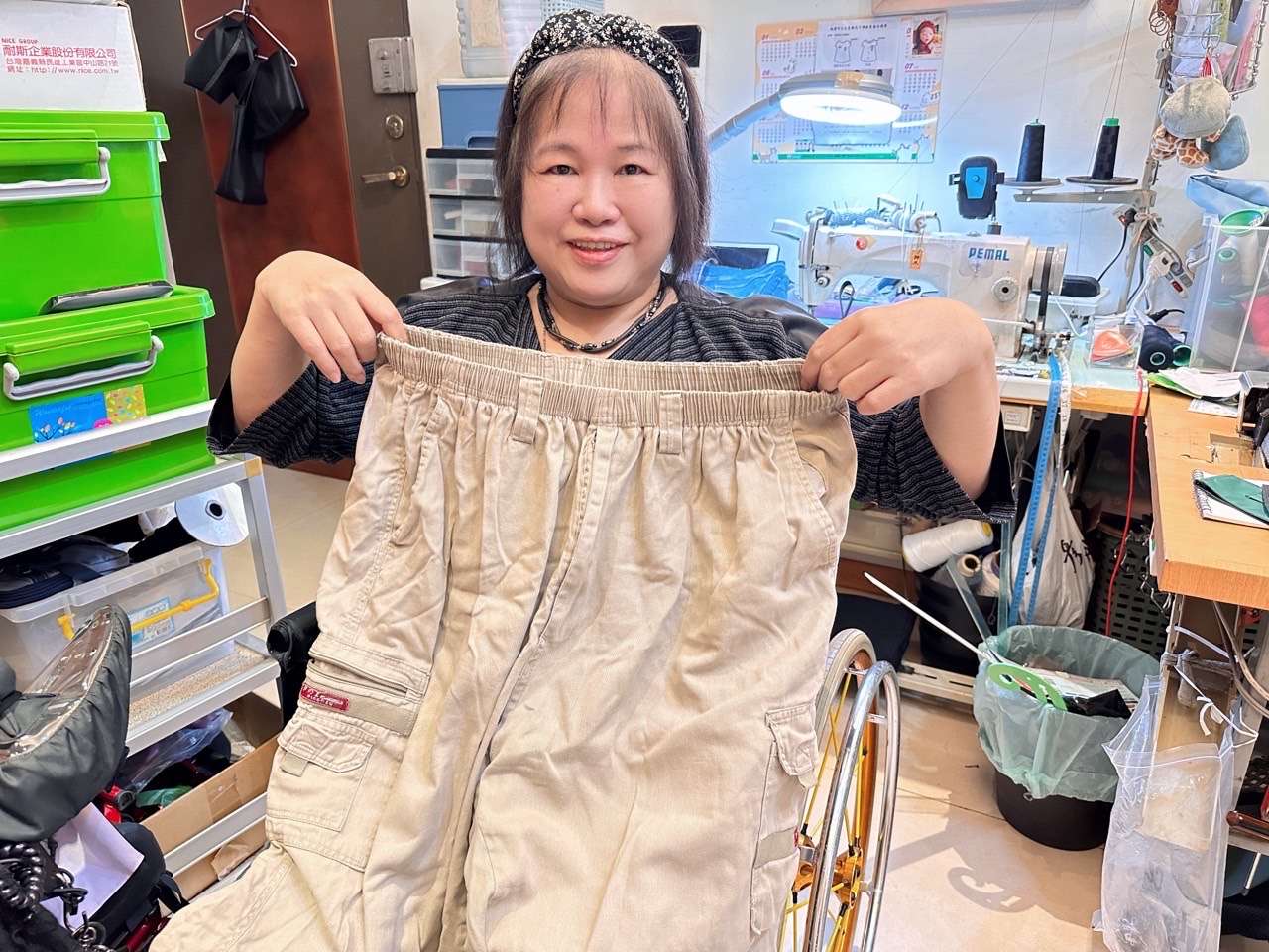 勞動部桃竹苗分署推委外職訓計畫 助身障婦開設裁縫工作室 678E6015 E1D9 4F96 B829 74AAE5ED1E20