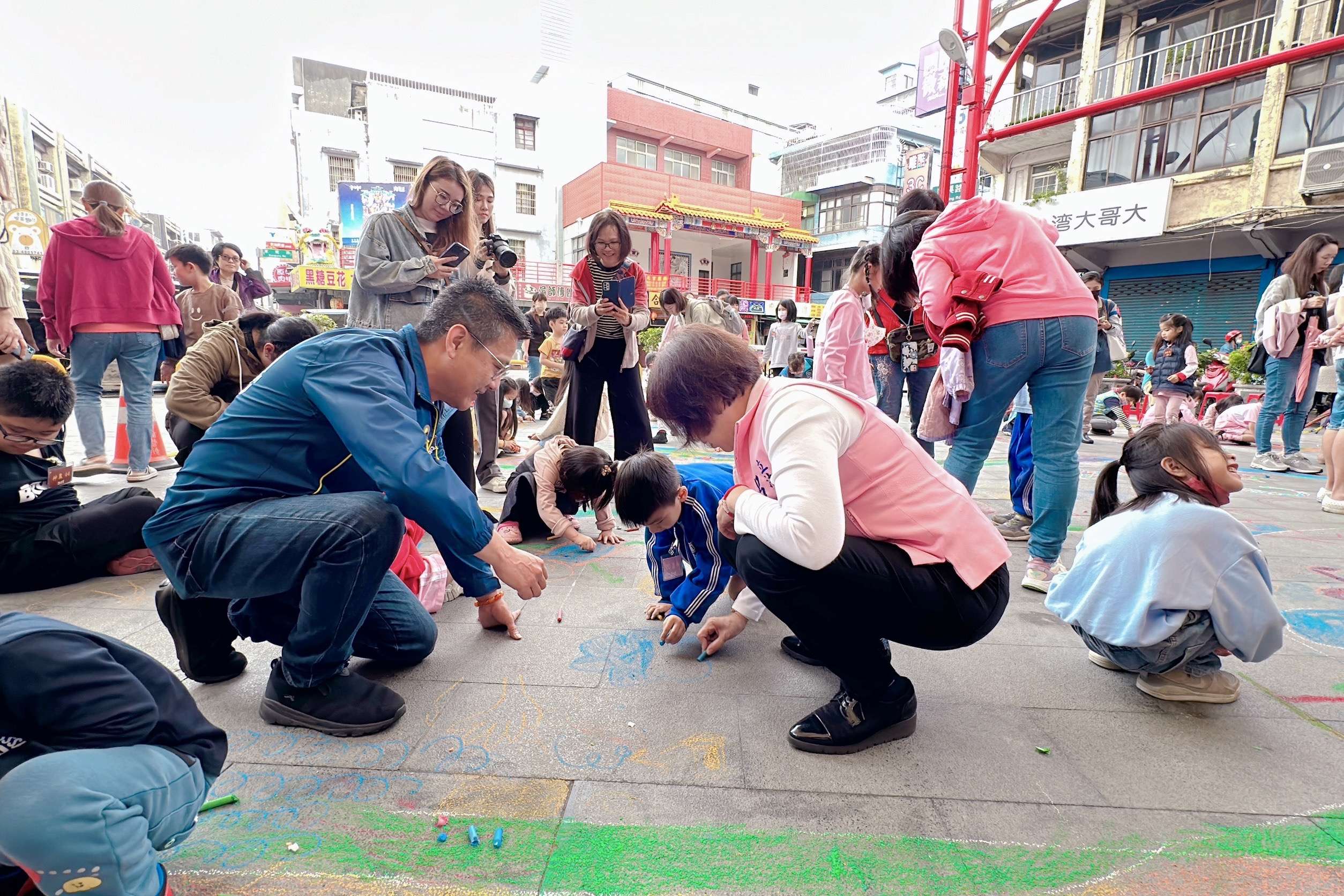 龍元宮彩繪神農盛會登場 桃議員劉熒隆盼傳承在地文化 S 24117576 0