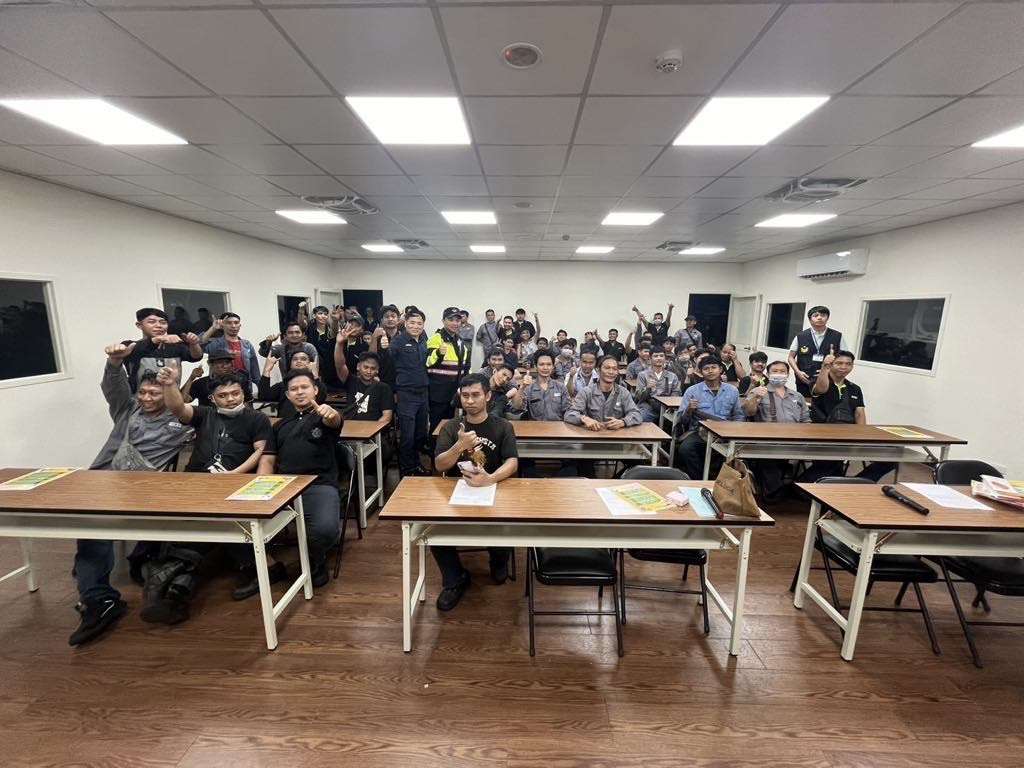 微電車未掛牌11/30起開罰 楊梅警向移工加強宣導 S 69296198 0