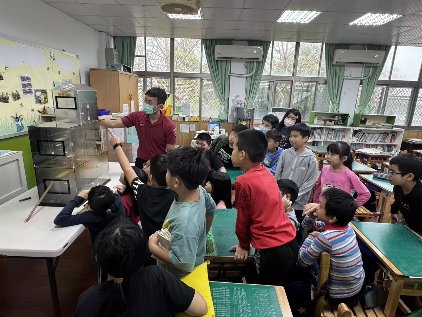 桃消大園分隊攜手內海國小 防災觀念向下扎根 桃消大園分隊攜手內海國小 防災觀念向下扎根