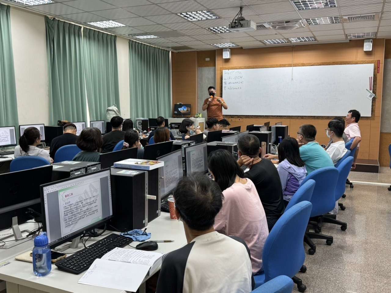 勞動部桃竹苗分署辦理委外職前訓練計畫 助她轉職加薪 S 79028265
