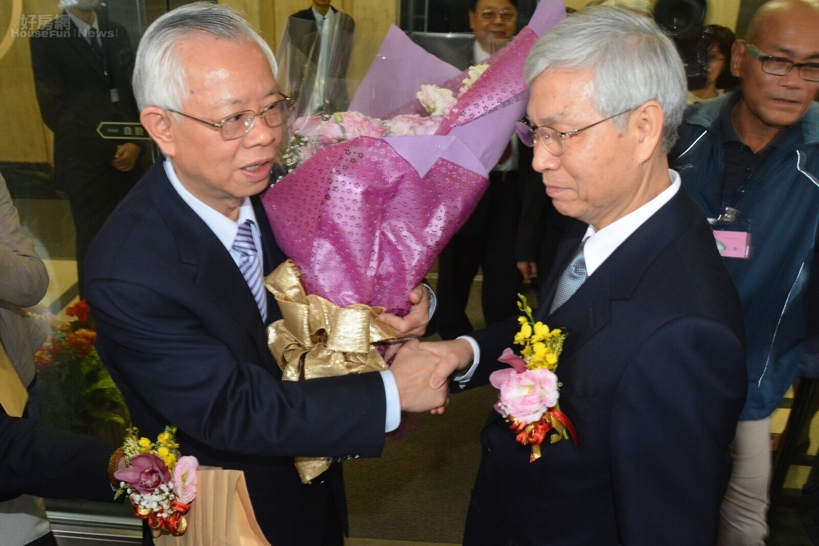 打炒房再追擊/央行15年來最嚴!彭淮南花6年讓房市降溫…這次「金龍風暴」市場將出現這些轉折