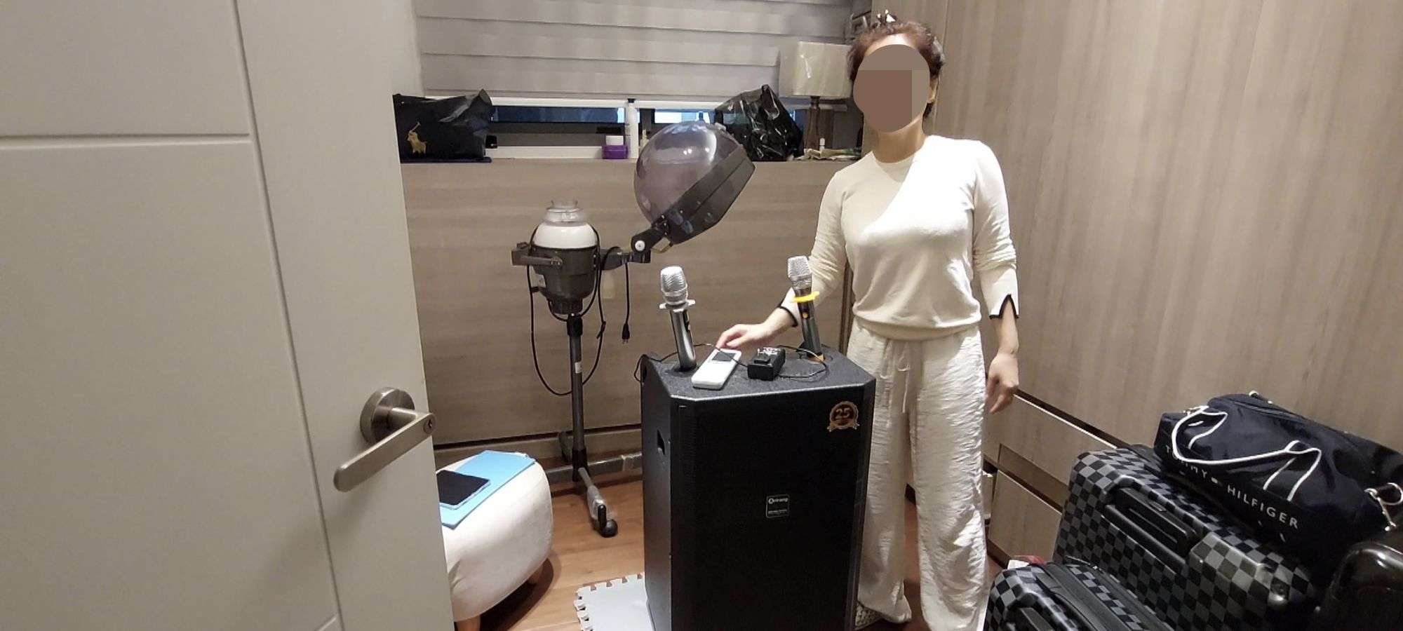 自家唱歌遭鄰居推門恐嚇 越籍媽媽哭:他們叫我滾回越南! wp 17326164974716891151343133018209