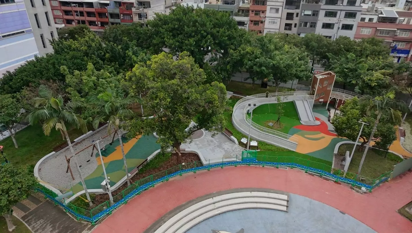 假日放電好去處!中壢光明公園打造全新遊戲場 落實兒童友善環境 1 秘密樹屋探索區完工照