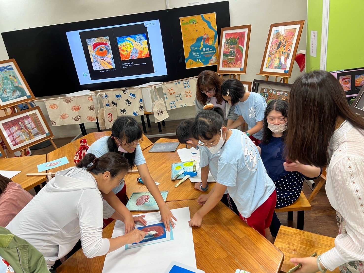 平鎮山豐國小美術班聯展登場 展現學子藝術回憶 112132 0
